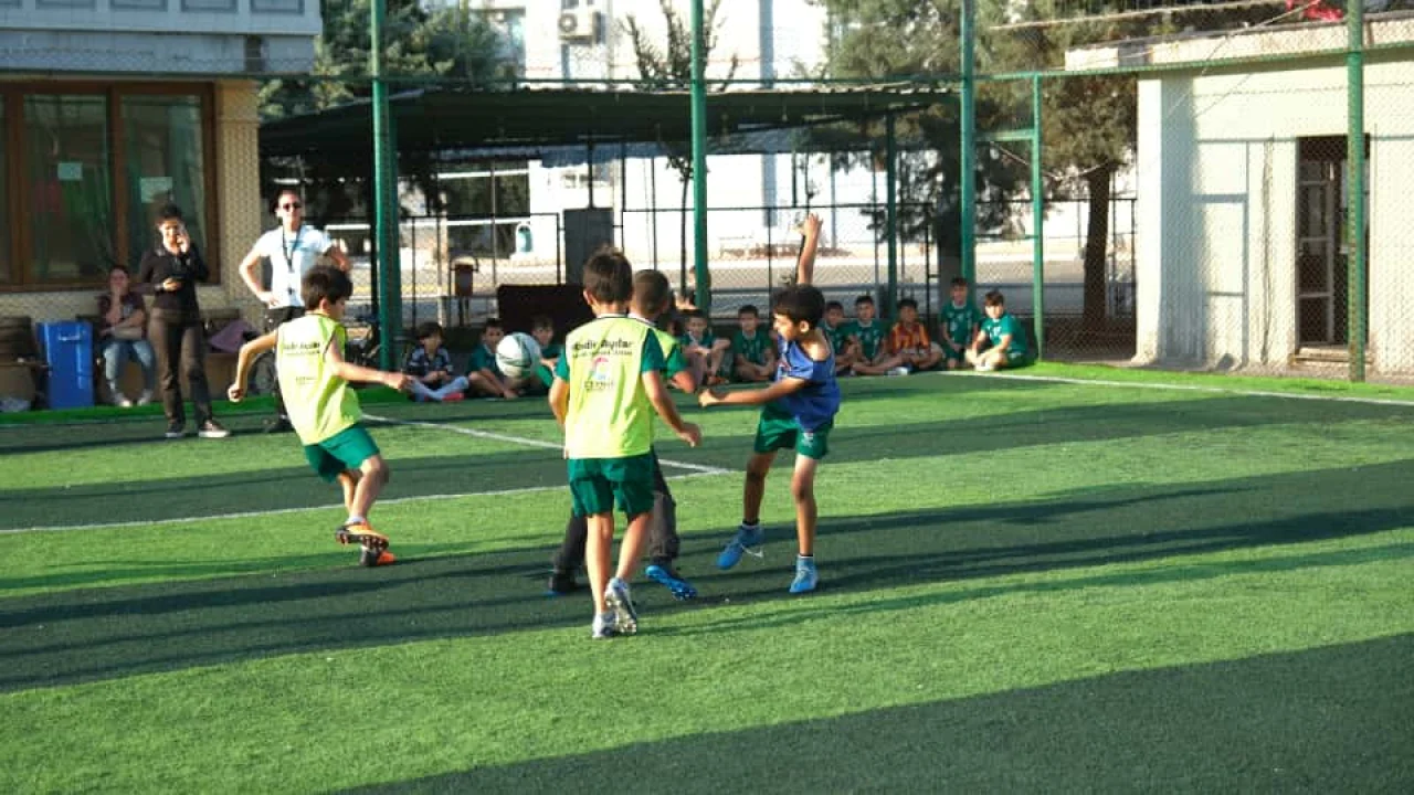 Başkan Vekili Yıldız: “Sporla büyüyen bir nesil, güçlü bir Ceyhan demektir”