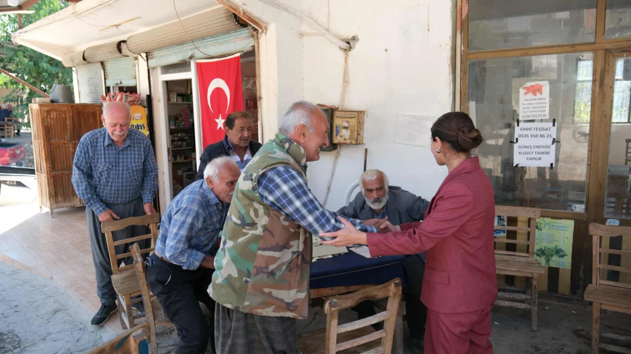 Ceyhan Belediye Başkan Vekili Sevil Aydar Yıldız kırsal mahalleleri ziyaret etti