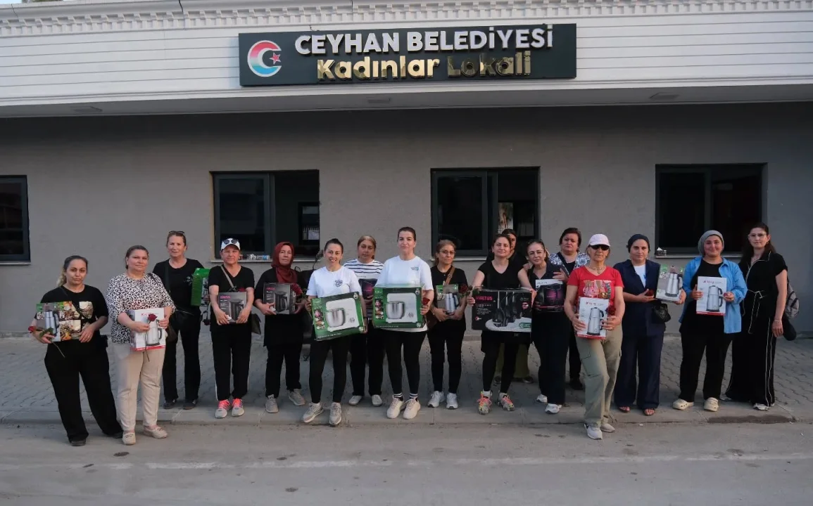 Ceyhan’da Anneler Günü Koşusu Yoğun Katılımla Gerçekleştirildi 
